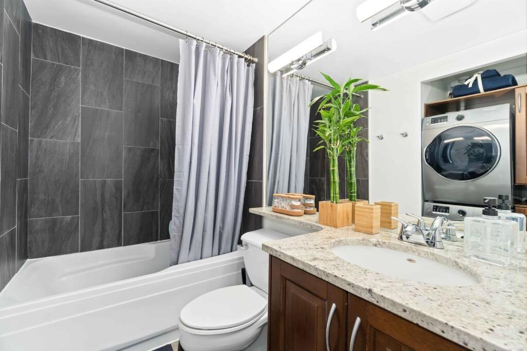 2Br Condo With Breathtaking View In Downtown! Free Parking - 6 Sleep Vancouver Eksteriør bilde